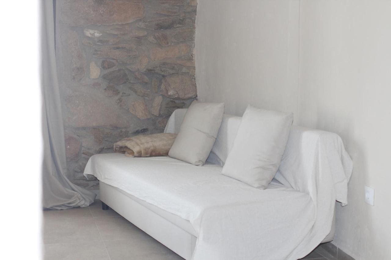 Ferienwohnung El Reposo De La Grulla Perales del Puerto Exterior foto